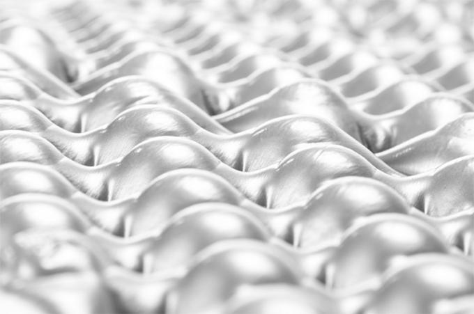 Оптовая двойная складная спальная кровать белая алюминиевая пленка закрытая камера IXPE XPE пенная спальная подушка для водонепроницаемого кемпинга для 2 человек 2